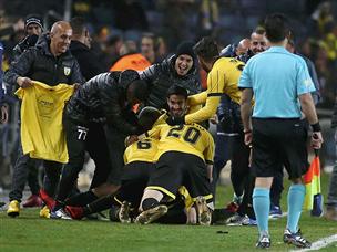 בית"ר נצמדה לפסגה (אלן שיבר)