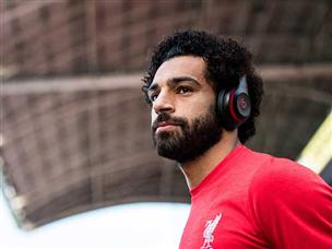 סלאח, אחד המצטיינים של המשחק, הגיע עם הרבה על הראש (getty)