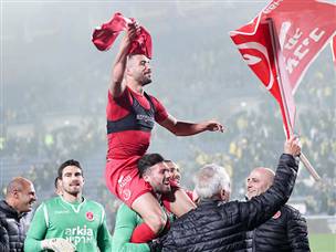 גיבור הניצחון (דני מרון)