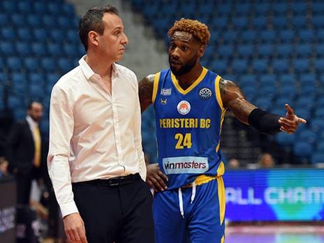 קיין עם קטש. עזר לפריסטרי לתת פייט ראוי (ברני ארדוב)