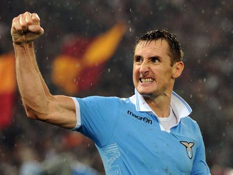 קלוזה הצליח להשוות שיא בן 17 שנים (GETTY)