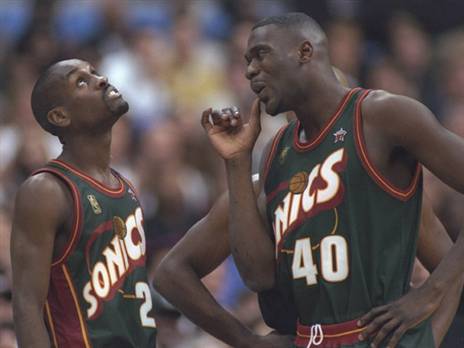 איך עוצרים אותו? קמפ ופייטון אובדי עצות (GETTY)