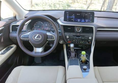 האיכות גבוהה, הביצוע כמעט מושלם. חסרה קצת קידמה בלוח המחוונים