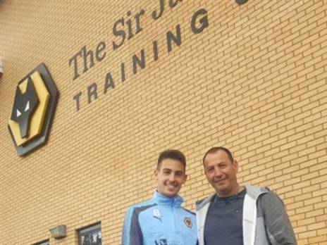 במבחנים בוולבס, רועי ואביו איתי מרדכי