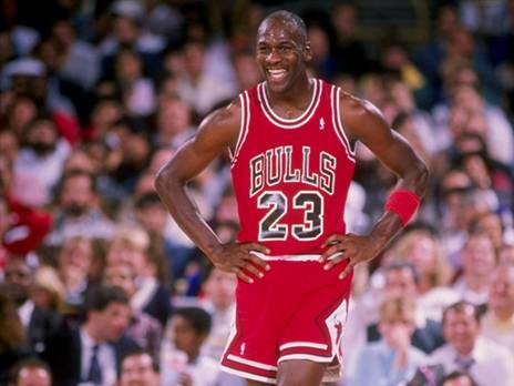 נותן לג'יימס כבוד. מייקל ג'ורדן (getty)