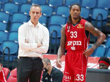 ניתן לראות את חוסר האנרגיה שקטש דיבר עליה (אלן שיבר)