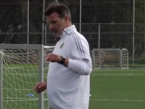 יגיע ביום ראשון, אטוולד