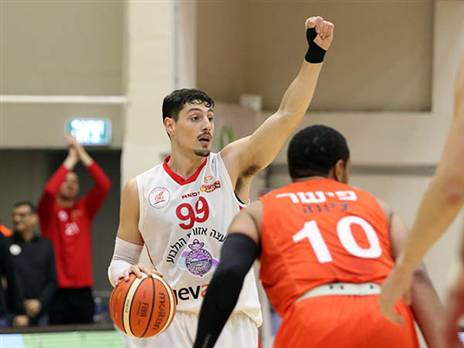 "מרגיש שהתבגרתי" (מנהלת הליגה)