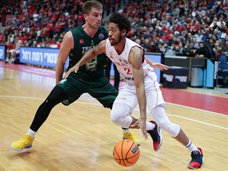 חוזר לישראל. קאזינס (דני מרון)