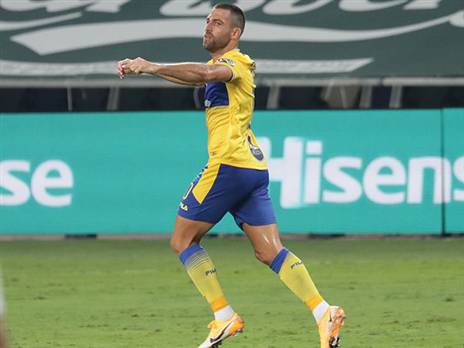 גררו בחוץ, שכטר יפתח בחוד (דני מרון)