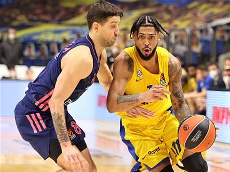 לאפרוביטולה ודורסי. מחכים לבדיקות (אלן שיבר)