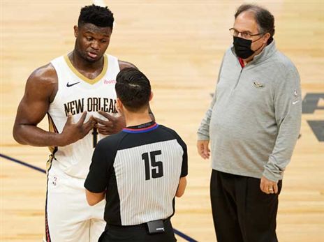 סטן ואן גנדי וזאיון. המאמן ירכיב קבוצה שתתאים לכוכב שלו? (Getty)