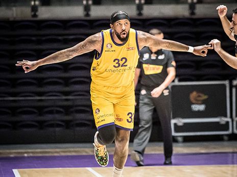 מיילס. יחגוג גם הפעם? (מנהלת הליגה)