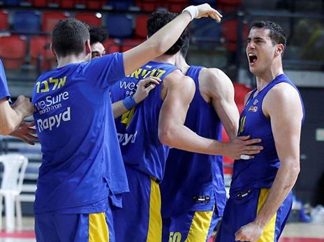 מכבי צחקה בדרך לגמר (אלן שיבר)