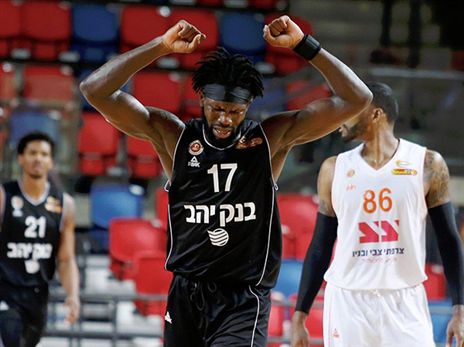 "הלוואי שהייתי שם, לעזור להם" (צילום: אלן שיבר)