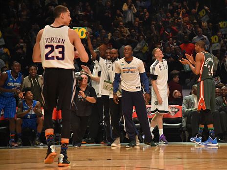 ההצגה של לאבין רק התחילה (Getty)