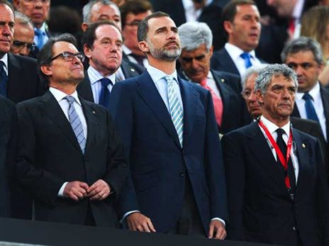 מלך ספרד, פליפה השישי, בפעם האחרונה שנכח בגמר בין בארסה לבילבאו (Getty)