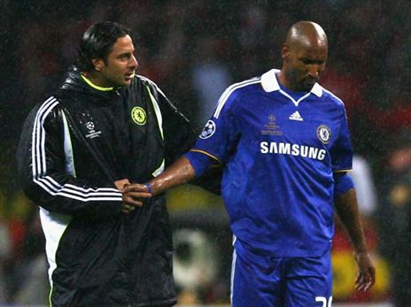 אנלקה עם פיסארו בגמר האלופות. לא זכו בגלל גרנט? (Getty)