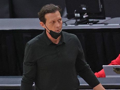 סניידר. לקח את השחקנים לשיחה (Getty)