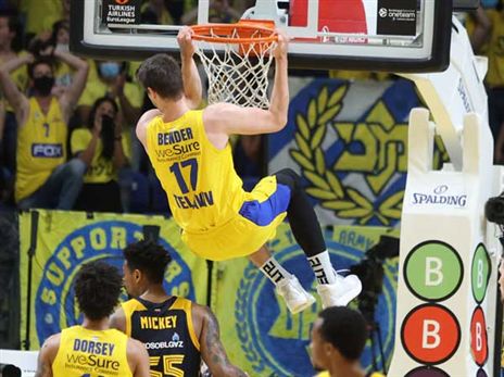 גם בנדר רשם דאנק יפה (דני מרון)