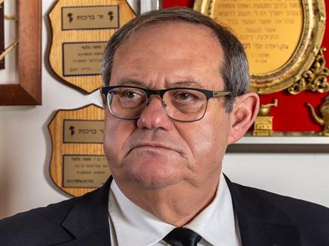 עו"ד משה גלעד (ארז חיים)