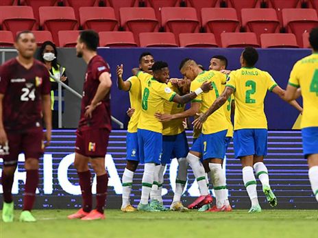 ברזיל יכולה להיות מרוצה (GETTY)