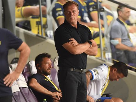 פטריק ואן לוון. מכיר את פרץ ממחלקת הנוער (אלן שיבר)