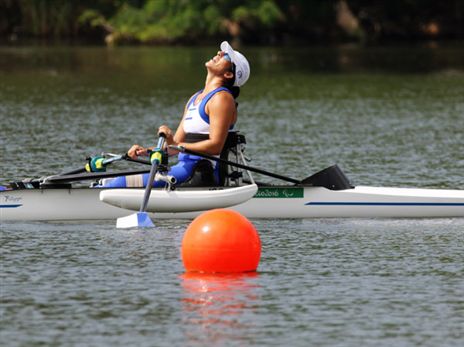 מורן סמואל. מצטרפת למשחקים בשישי (קרו איזיקסון)