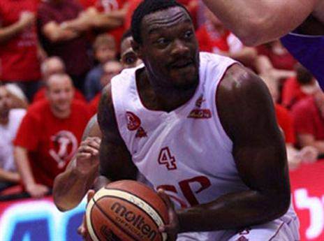 יינסי גייטס. קרוב משפחה (אלן שיבר)