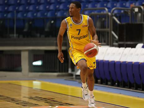 טיילור. מזער נזקים עבור האלופה (האתר הרשמי של מכבי ת"א)