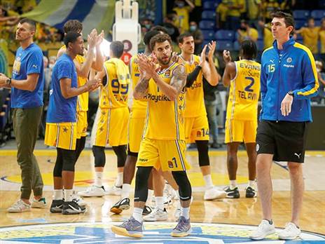 שחקני מכבי ת"א עדיין עם יאניס (אלן שיבר)