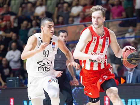 (צילום מהטוויטר של הכוכב האדום)