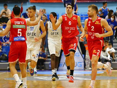 הסגל יקבל חיזוק? (מנהלת הליגה)