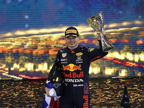 לוורסטאפן היו תכניות אחרות (GETTY)