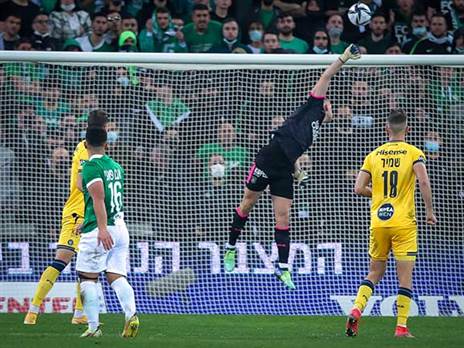 דניאל פרץ. ספג שלושה שערים בזמן קצר (מאור אלקסלסי)