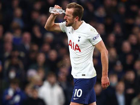 לא השאיר חות