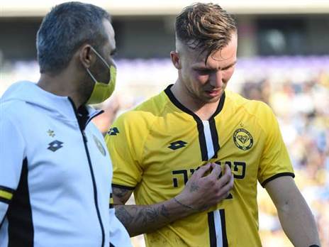 עדן קארצב. ישחק עם כאבים (ברני ארדוב)