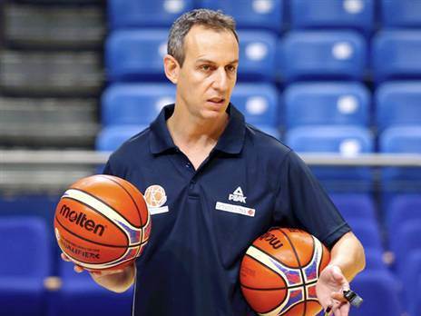 קטש. "אם הוא היה מסכים להגיע ל-4 חודשים, יכול להיות שהיינו לוקחים אותו" (אלן שיבר)