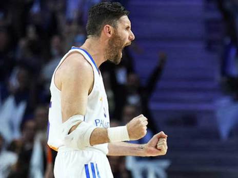 עלה חזק מהספסל. פרננדס (GETTY)