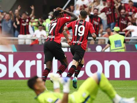 במילאן תפסו את הראש מהביצוע הנדיר (GETTY)