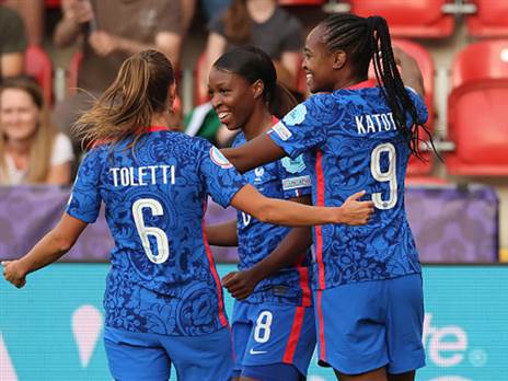 מחצית ראשונה אדירה לצרפתיות (Getty)