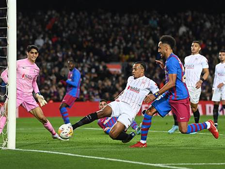 התוספת האחרונה בקיץ מרשים של ברצלונה (David Ramos/Getty Images)