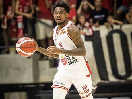 "רוצים לזכות ביורוקאפ". מנפורד (עודד קרני)