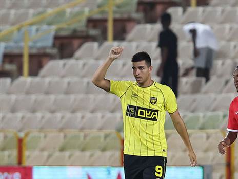 יחפש מקום בשפיץ של חדרה. סתיו נחמני (צילום: לירון מולדובן)