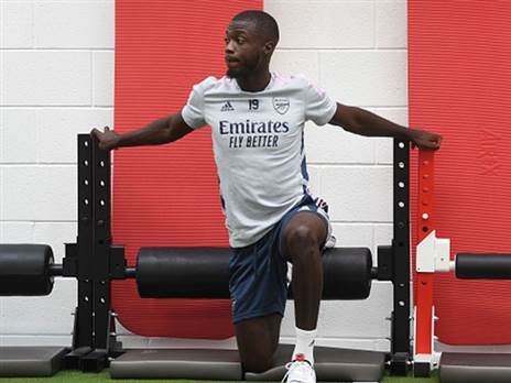 לא מצא את מקומו בארסנל. פפה (Stuart MacFarlane/Arsenal FC via Getty)