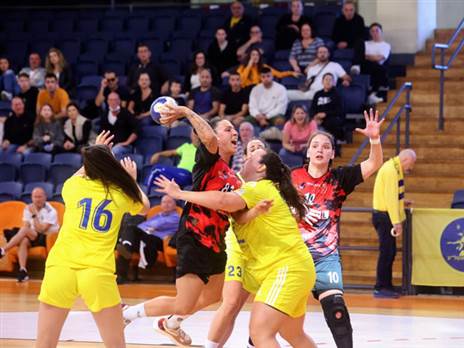 ניצחון דחוק (הדר ואן קולא, איגוד הכדוריד)