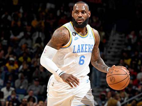 "מאוכזב ממעבר קיירי לדאלאס" (GETTY)