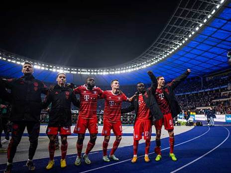 היא חוזרת (GETTY)