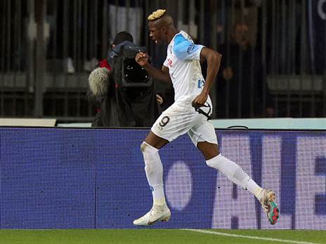 לא מפסיק לכבוש. אוסימן (Getty)