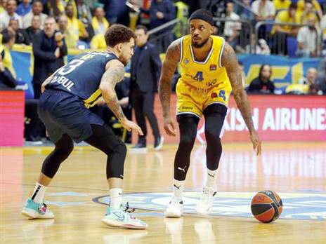 הרוטציה התקצרה, בראון כמובן נשאר (אלן שיבר)